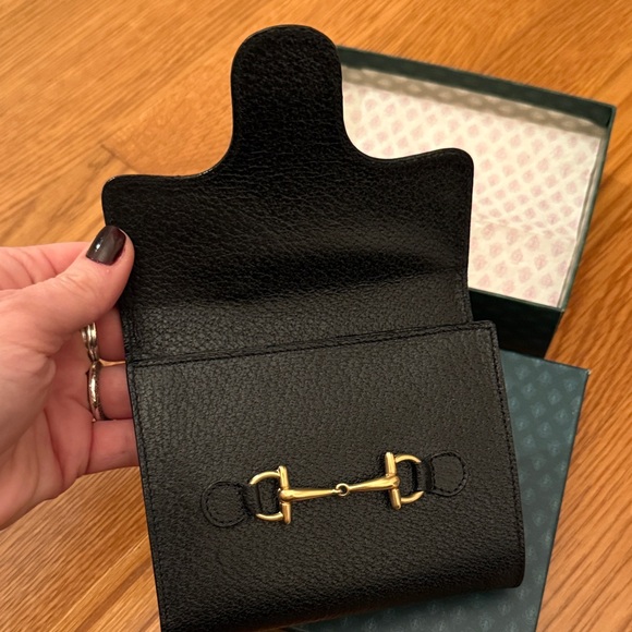 Gucci black compact wallet. - Picture 3 of 13